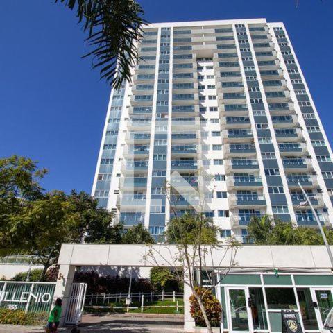 Em Na Barra Da Tijuca Apartment